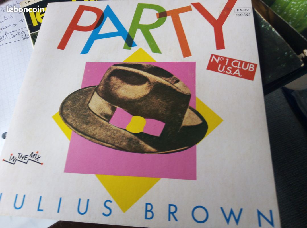 45t vinyle Julius BROWN : PARTY 1983. TBE - 1