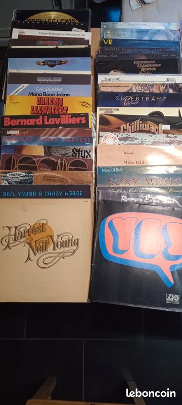Environ 50 disques vinyls années 70-80 - 1