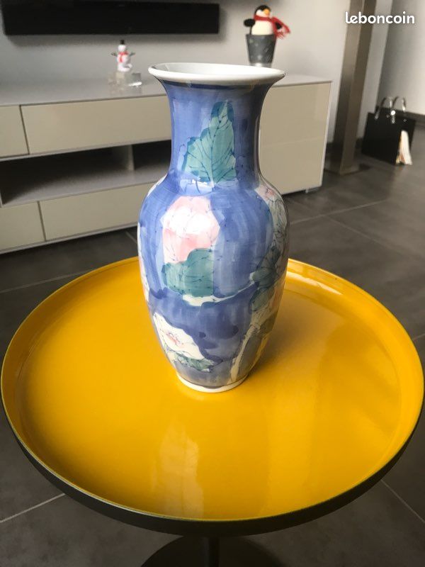 Cadeau : joli vase de qualité finement coloré TBE - 1