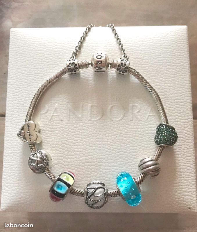 Bracelet PANDORA authentique avec charms et chaine de confort en état neuf - 1
