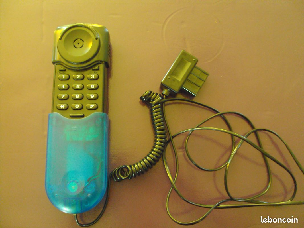 Téléphone à fil - 1