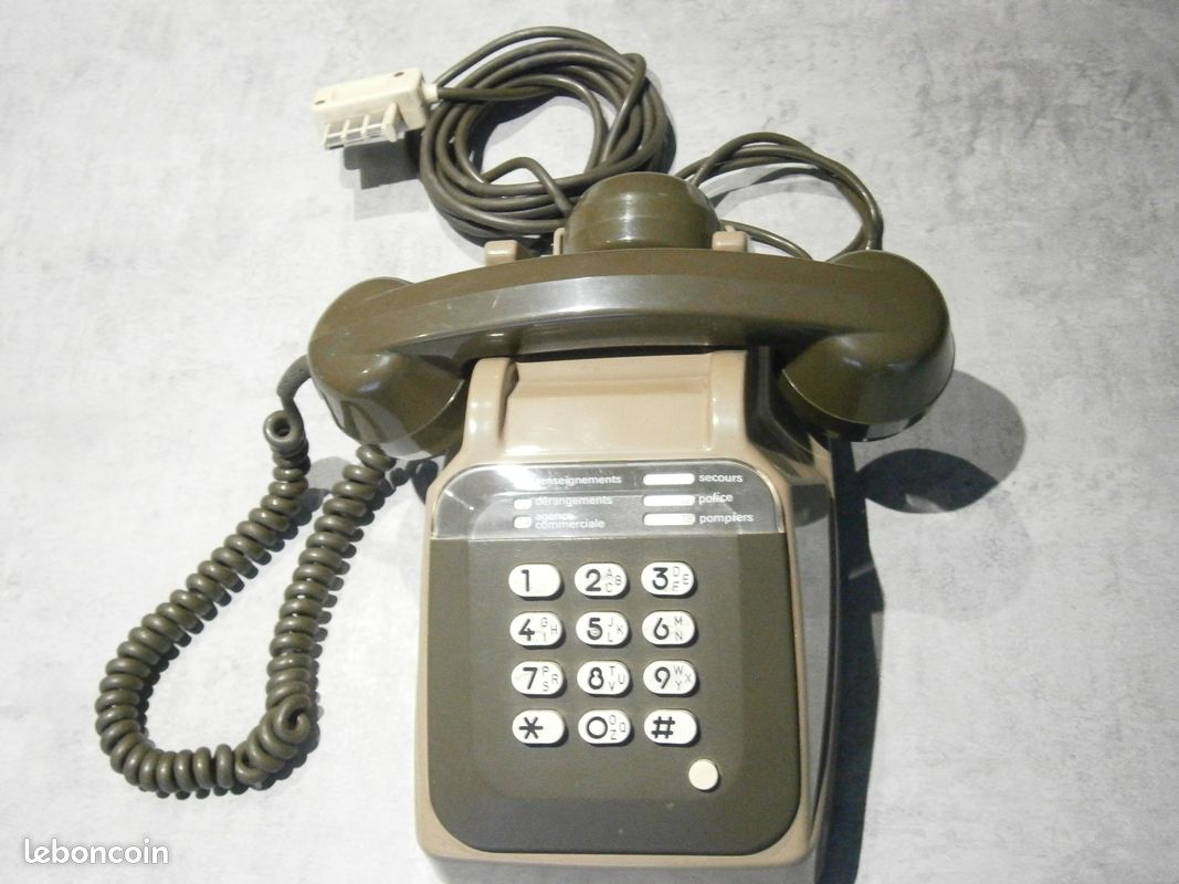 Téléphone fixe vintage SOCOTEL S63 Kaki Marron - 1