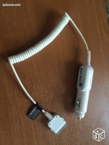 Chargeur allume cigare iphone 4 - 3 - 1