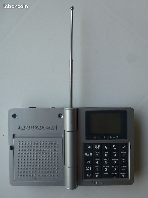 Radio Horloge calculatrice de poche - 1