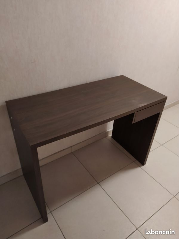 Bureau avec tiroir couleur marron chocolat IKEA - 1