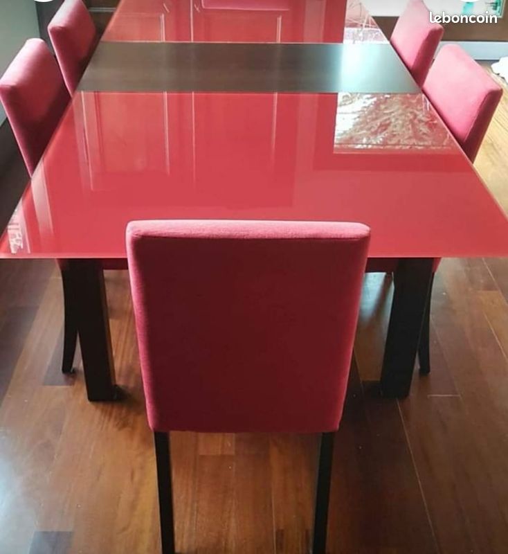 Table de salle à manger - 1