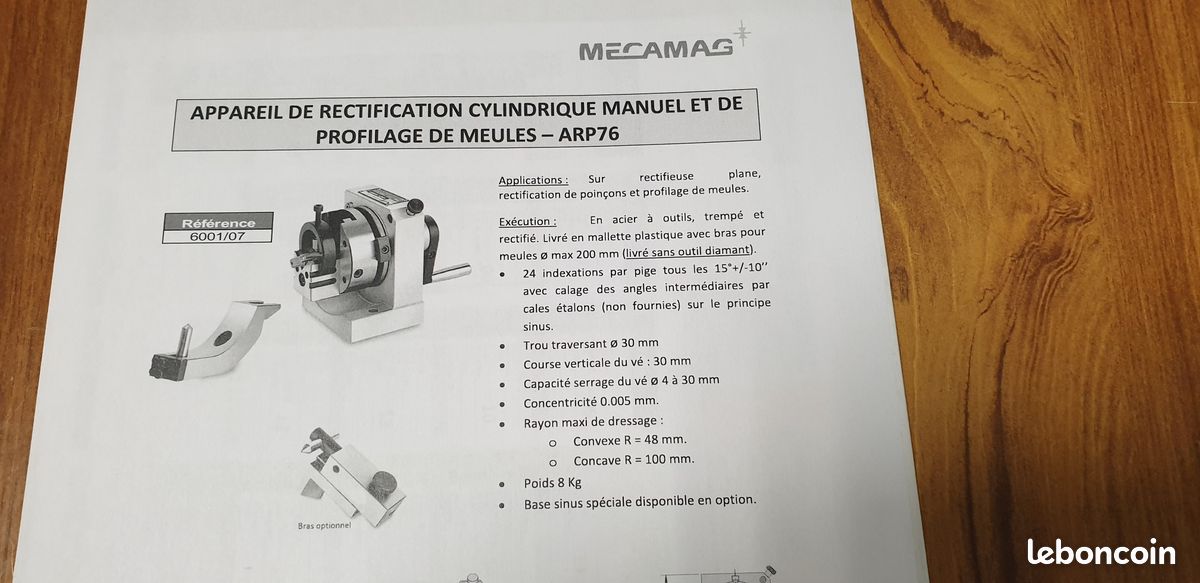 Appareil de rectification cylindrique manuel - 1