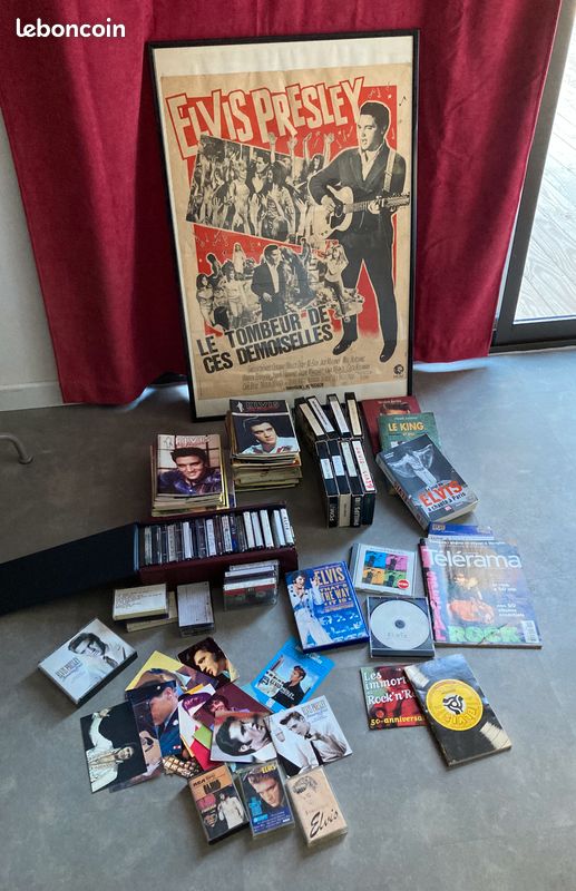 Gros lot Elvis Presley, affiche, revues cassettes cd livres photos - 1