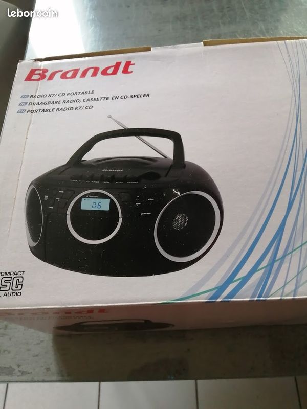 Radio k7, cd , portable Brandt - 1