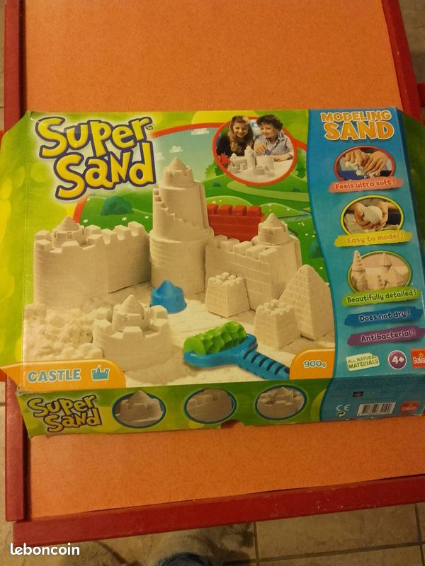 Super sand castle - 1