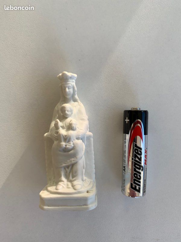 Vierge à l'enfant miniature en biscuit - 1