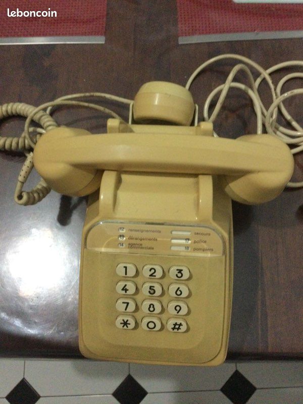 Téléphone ancien - 1