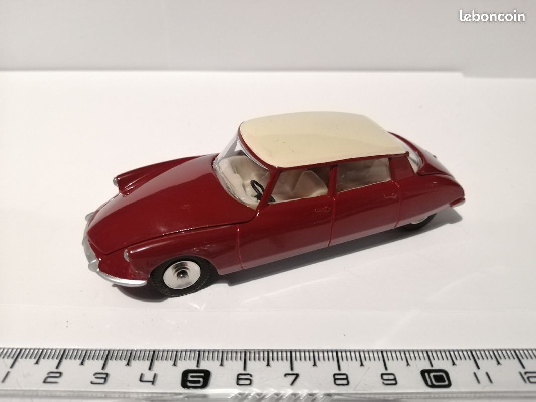 Ds miniature dinky toys - 1