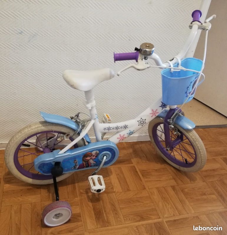 Vélos reine des neiges - 1