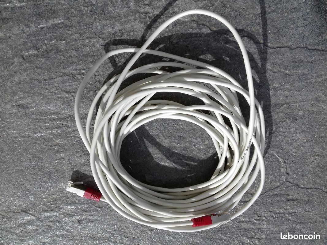 Cable internet 10 mètres - 1