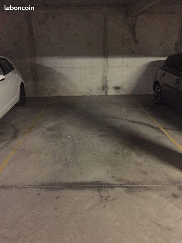 Parking sécurisé - 1