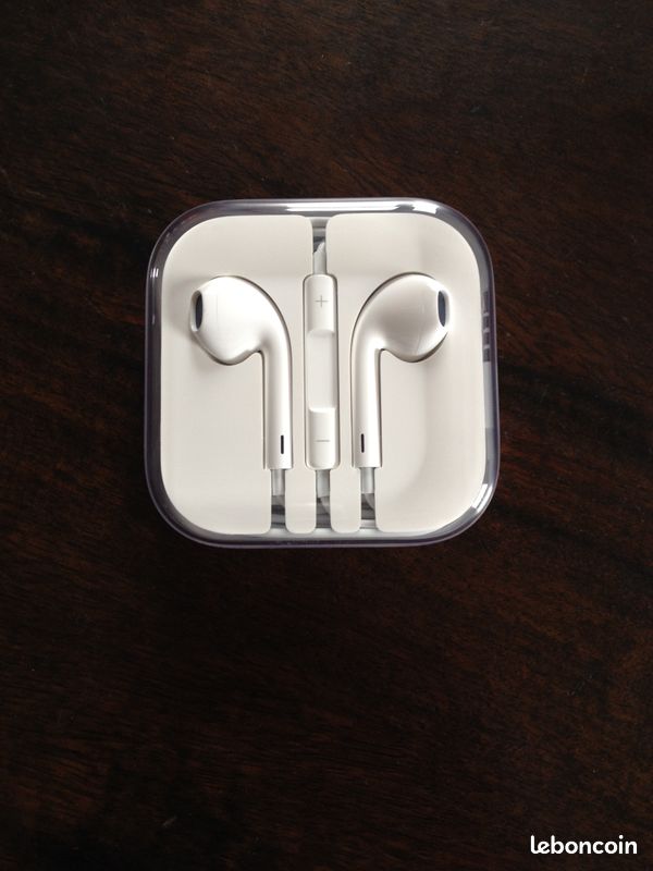Apple EarPods avec mini-jacks 3,5mm (NEUF) - 1