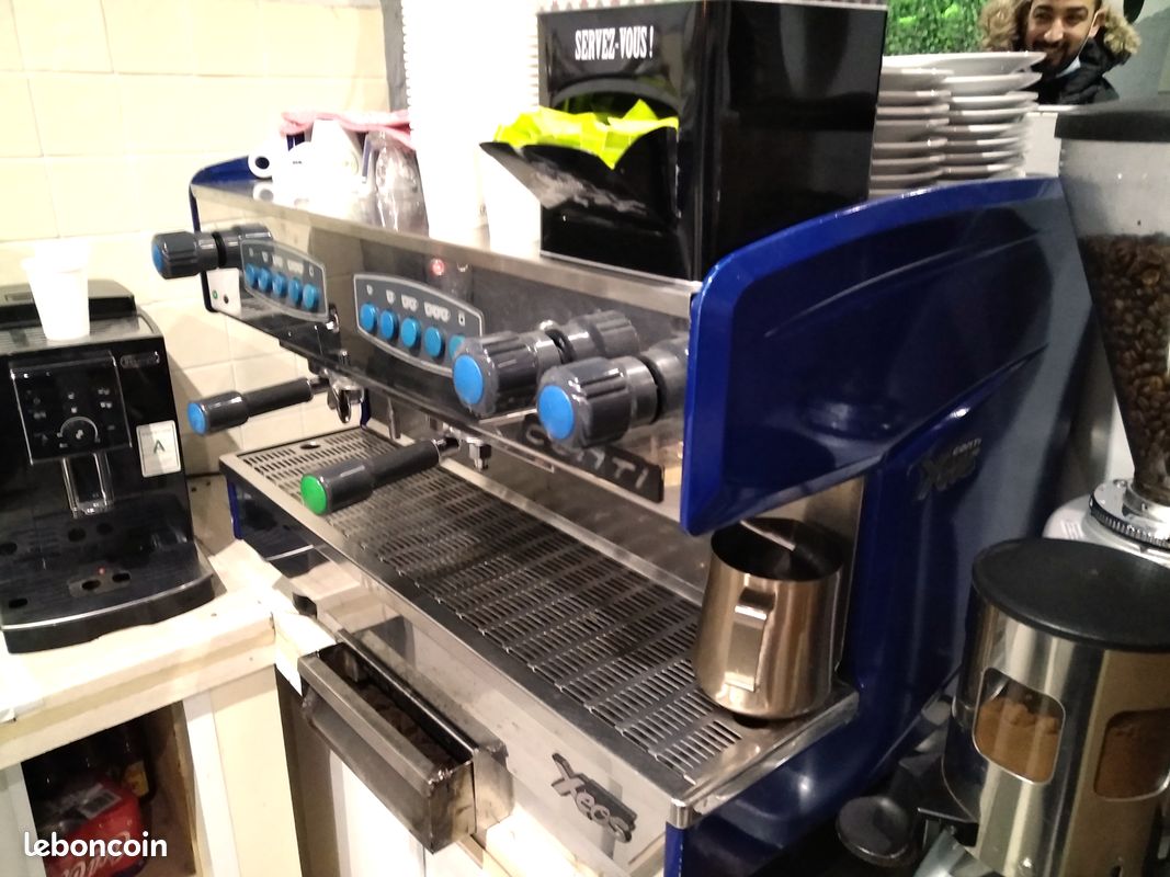Vends machine à café professionnelle CONTI XEOS - 1
