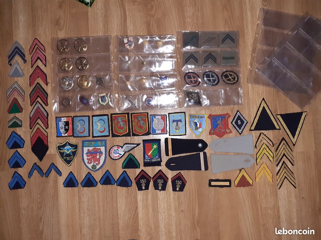 100 insignes militaire militaria pucelles medailles patchs opex galons grade Légion Parachutiste AFN - 1