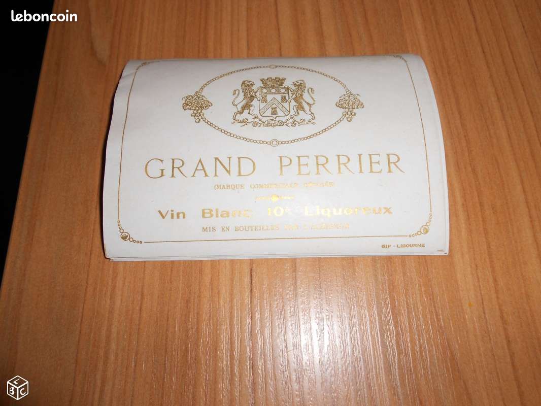 Etiquette vin GRAND PERRIER - 1