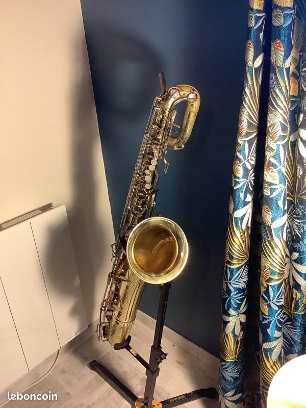 Saxophone Baryton Conn 12M USA - 1