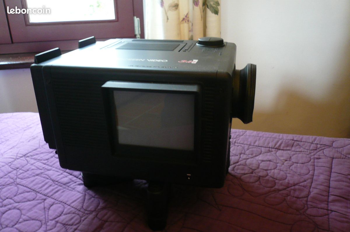 Telescreen video polestar - 1